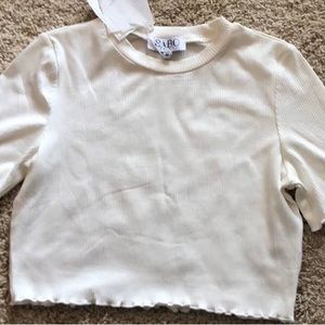 BRAND NEW 🔥 with tags. White crop top T-shirt